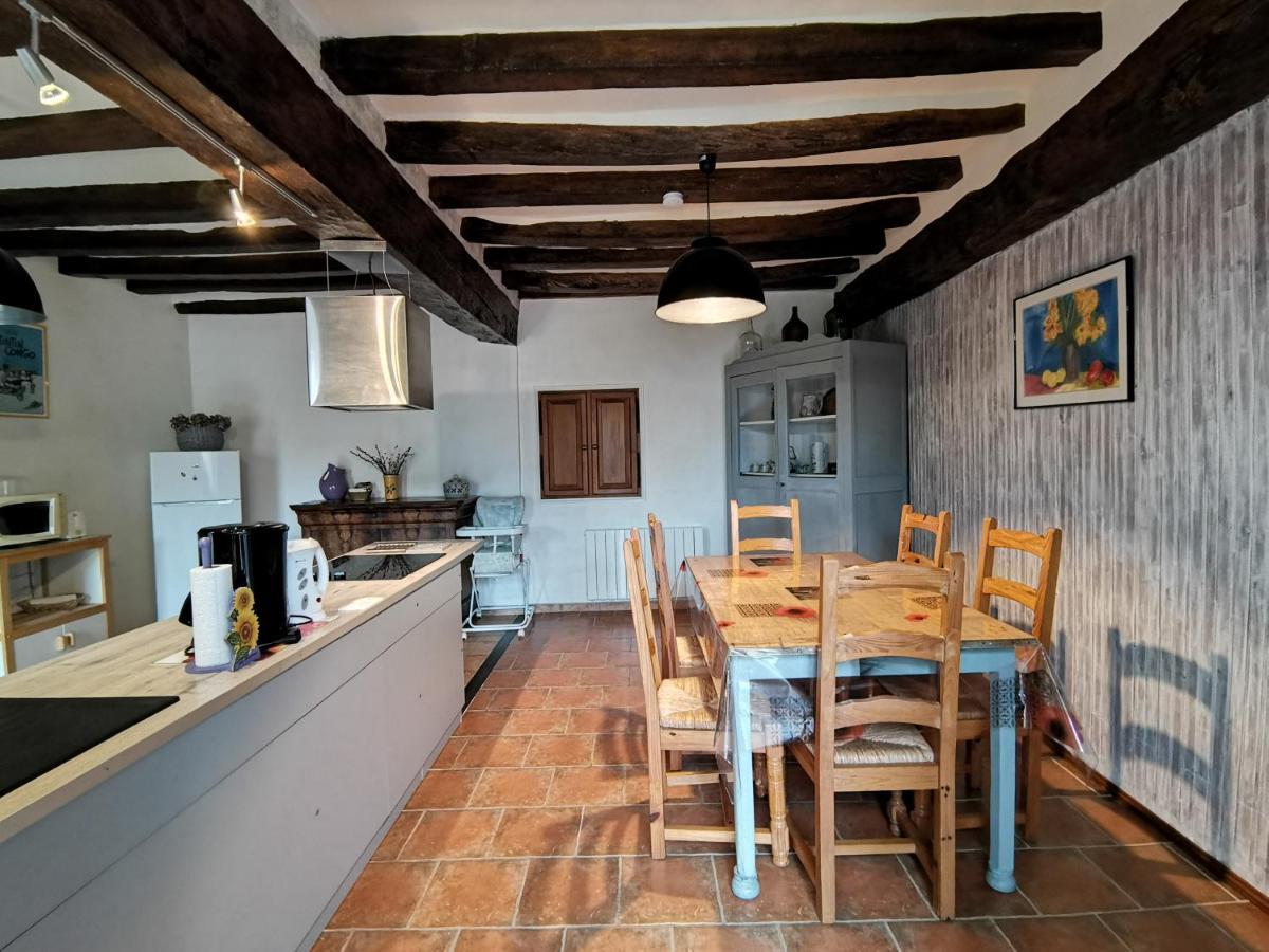 Aux Acacias Villa Braye-sous-Faye Eksteriør bilde